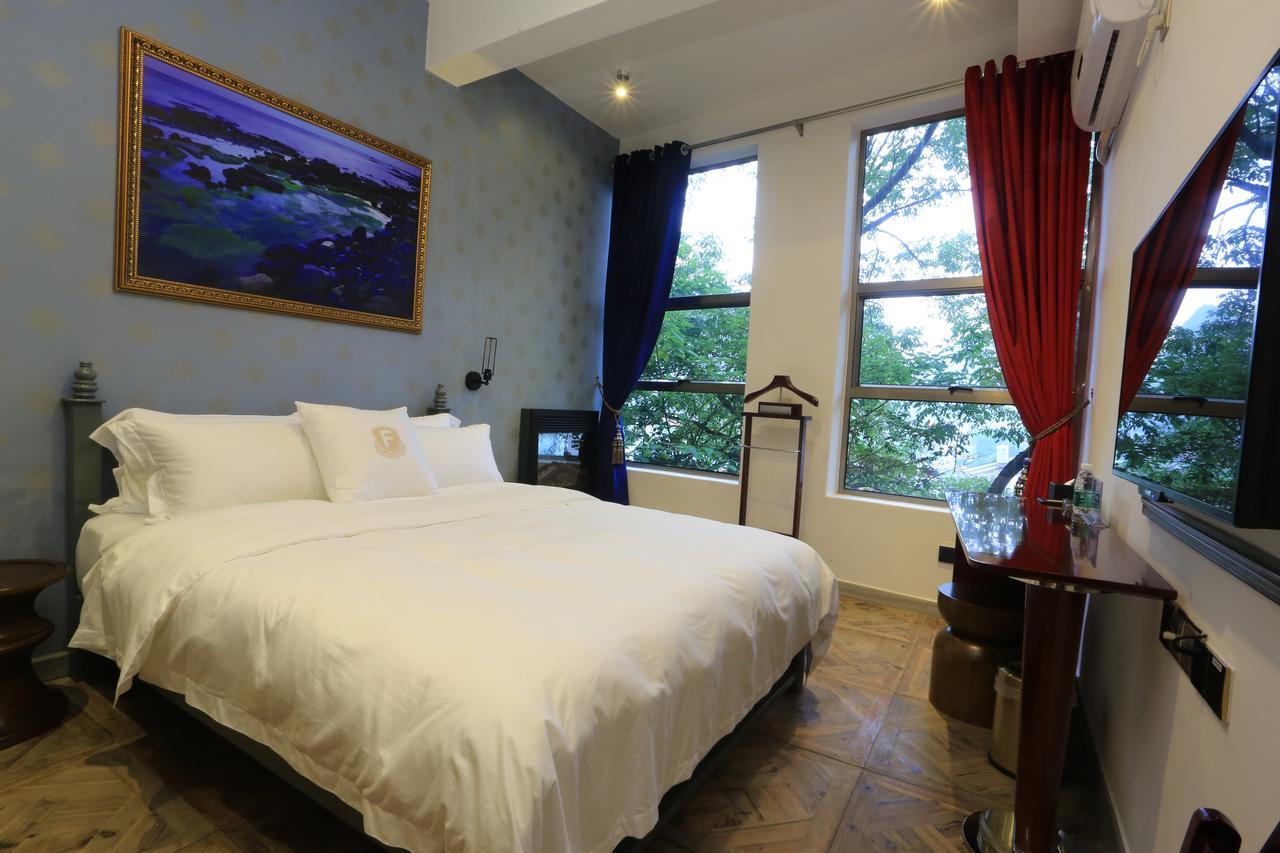 Fanli Hotel Yangshuo West Street Guilin Exteriör bild